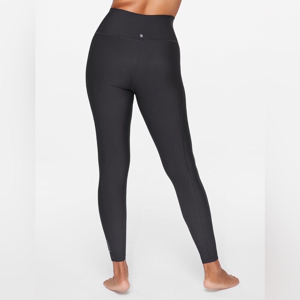 ThirdLove Kinetic Performance Pocket Legging - Picture 3 of 13